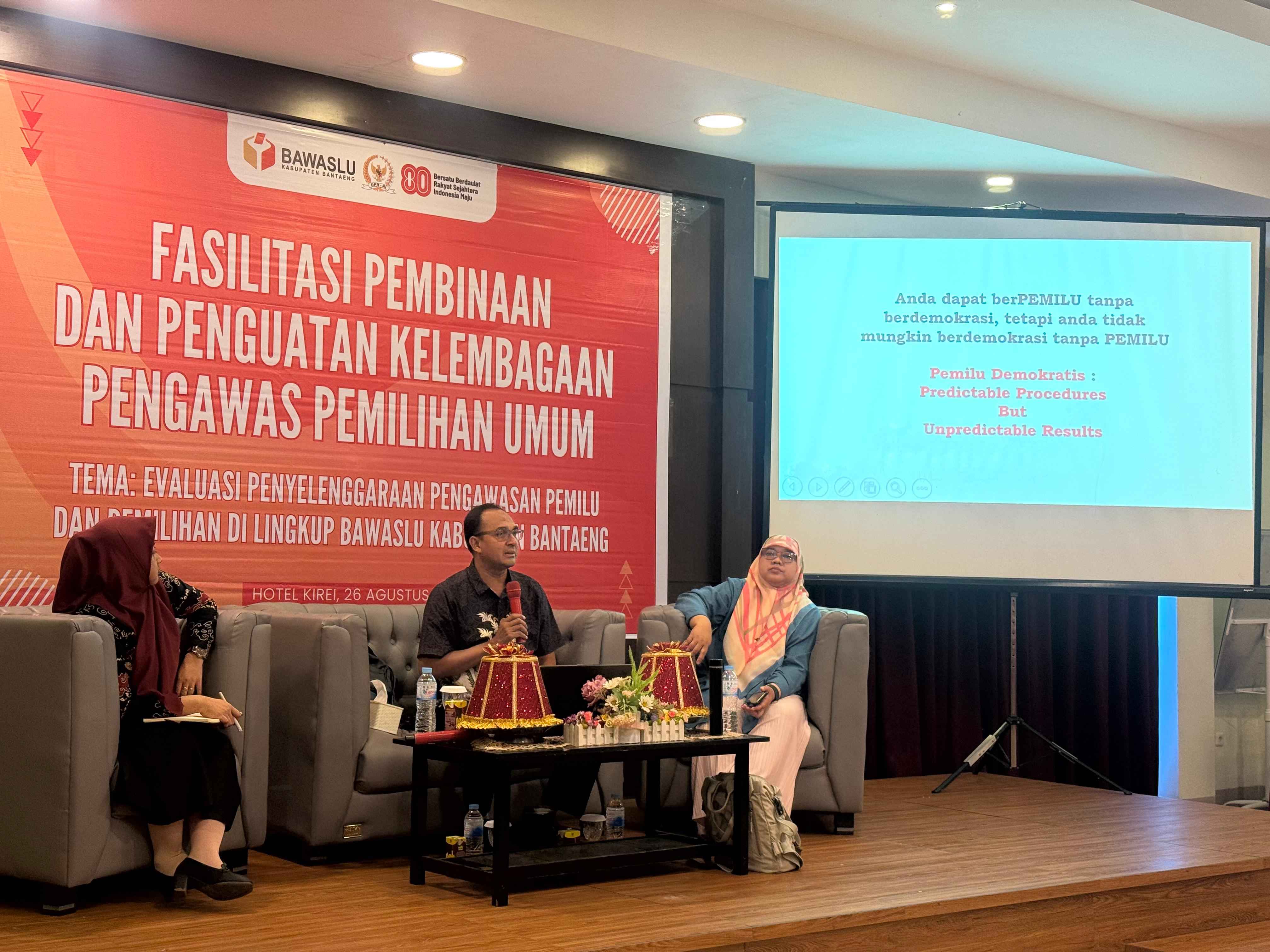 Bawaslu Bantaeng Perkuat Kelembagaan Pengawas Pemilu Lewat Fasilitasi dan Evaluasi